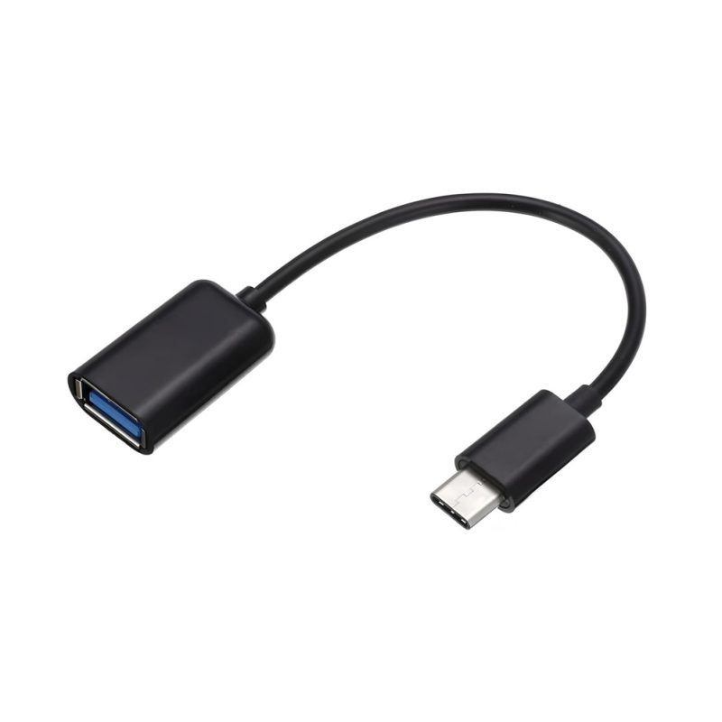 Adaptador USB-C a USB 3.1 OTG negro de 15 cm, con cuerpo de plástico y metal, para conectar equipos USB-C con puertos USB estándar.