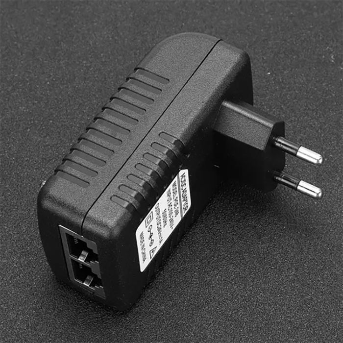 Inyector PoE 24V 1A para Dispositivos de Red Ethernet Rayoshop