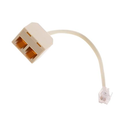 Adaptador RJ11 EON color marfil con un conector macho y dos puertos hembra 6P4C, pensado para dividir una línea telefónica en dos salidas.