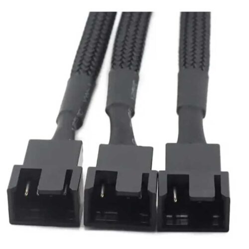 Cable Extensión Adaptador Fan Cooler CPU 4 Pin PWM 3 a 1 en negro, con manga trenzada de 15 cm y conectores hembra para ventiladores.