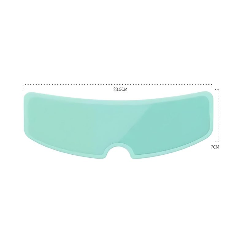 Lámina antiempañante antifog Rayoshop para casco de moto. Evita accidentes y mejora tu seguridad al conducir.