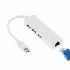 Adaptador USB-C blanco de Rayo Shop Chile con cuatro puertos USB y un conector RJ45, junto a un cable corto que termina en conector USB-C.