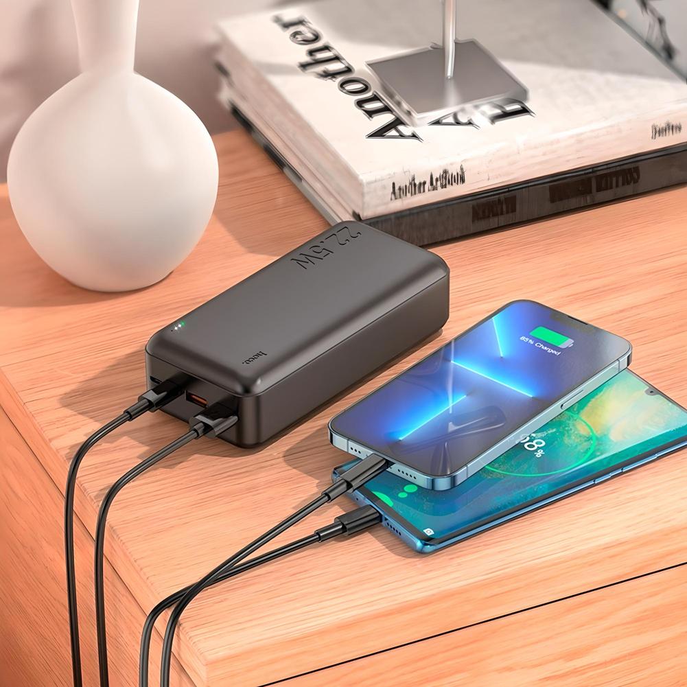 Batería portátil 30000mAh Hoco J101B: Ideal para viajes y uso diario - Rayoshop