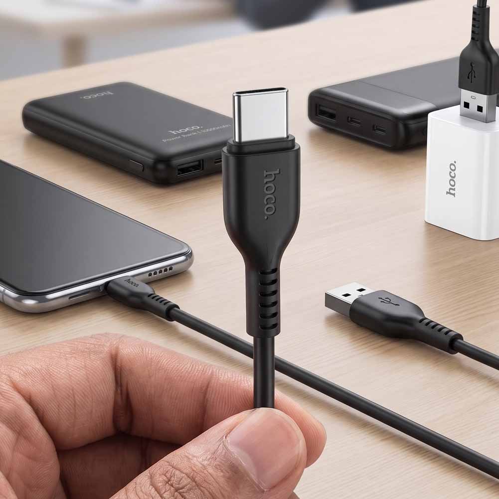 Cable Hoco X20 USB-A a USB-C negro de 3 metros, con conector reforzado para carga y transferencia de datos en móviles, tablets y otros equipos.