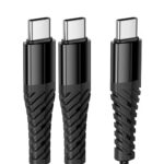 Se ven tres conectores USB-C negros del cable Hoco X123 con recubrimiento trenzado y refuerzo en los extremos, pensados para carga doble.