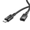 Un cable Hoco U107 negro con malla trenzada muestra un conector USB-C macho y un extremo USB-C hembra, pensado para carga y datos de 1,2 m.