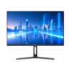 Monitor MasterG con pantalla panorámica mostrando un paisaje urbano azul, bisel delgado y base metálica en forma de V sobre fondo blanco.